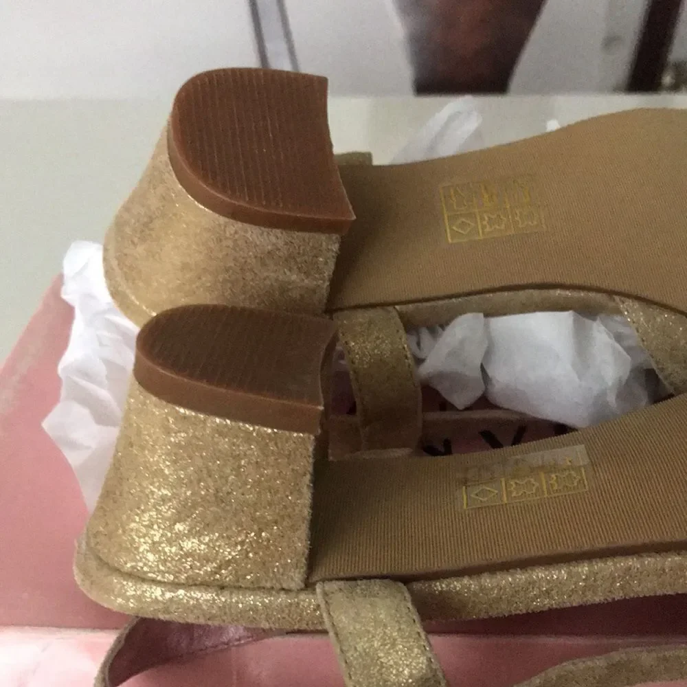 Amiana Formal Dress Golden Sandals size 4
